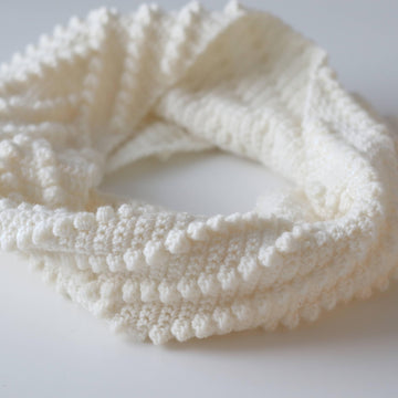 Infinity scarf Lynx