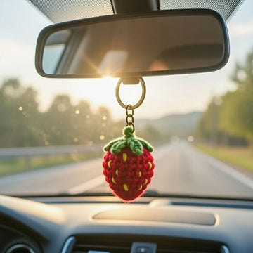 Crochet Strawberry Keychain Pattern – PDF + Video Tutorial