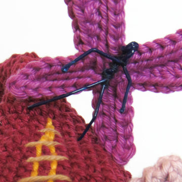 Lulu and Pix amigurumi doll - crochet pattern by Crochelandia