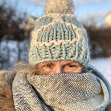 Giant Honeycombs Hat