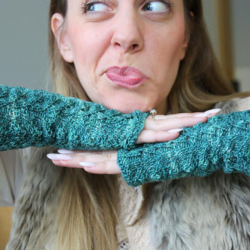 Chase the Dragon Mitts
