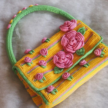 Three Roses' Purse