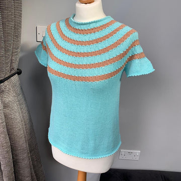 Oval Tee