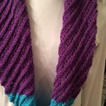 Two Toned Lace Cowl