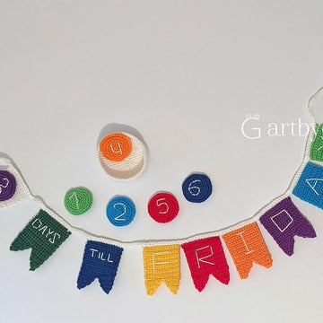 Days till Friday bunting pattern