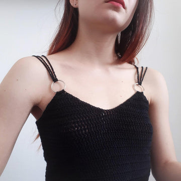Tank top with rings