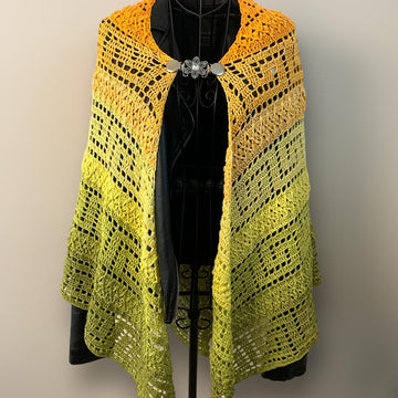 Triangular Scarf "Olympia"