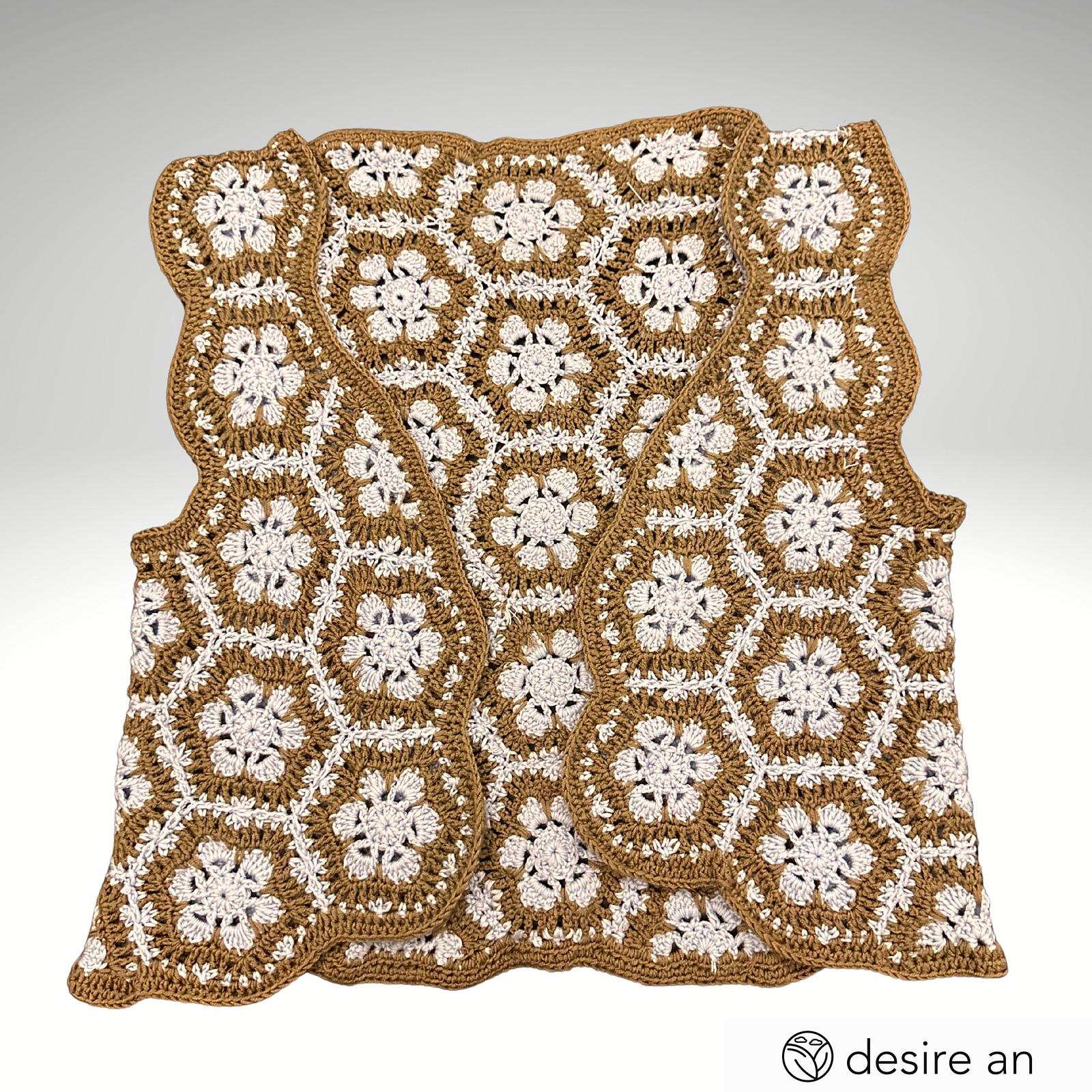 Flower Vest – Granny Square Crochet Pattern