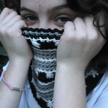 Frozen Flakes Winter Cowl