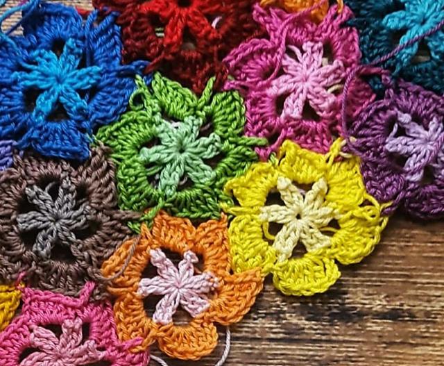 Floral Table Runner
