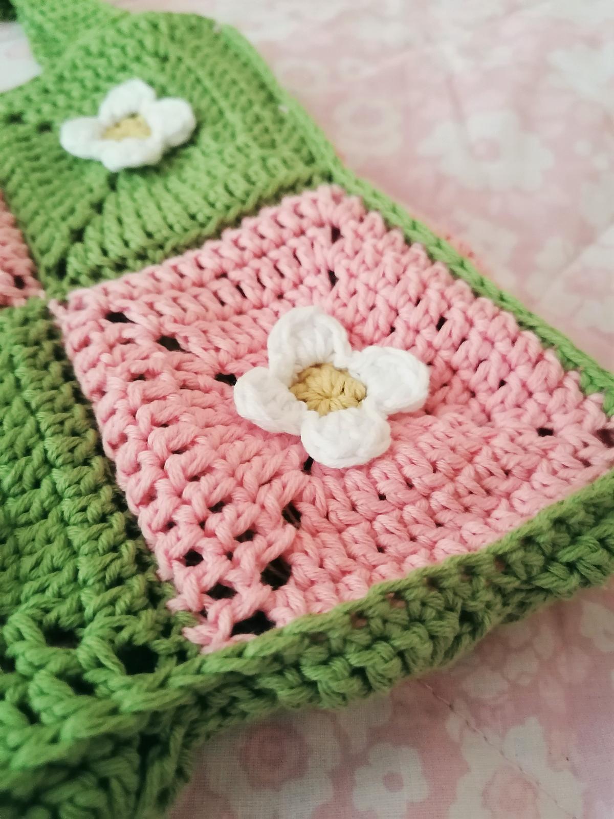 Daisy Checkerboard Bag