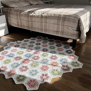 Lazy Daisy Rug