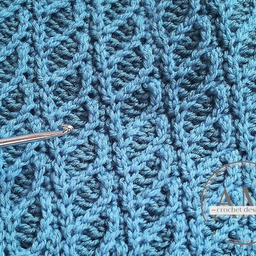 BEATRICE knit look beanie