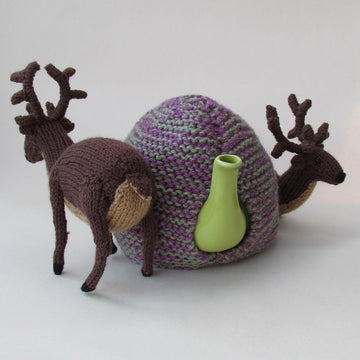 Deer in the heather tea cosy