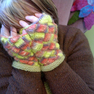 Everweave Entrelac Handwarmers