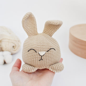 Reversible toy bunny and cat crochet pattern