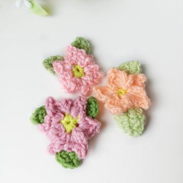Flowers with leaves crochet pattern