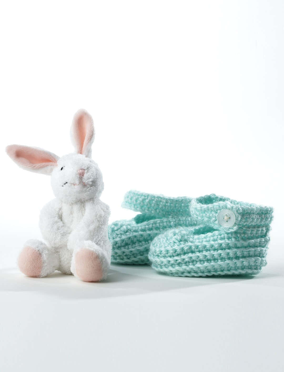 Crochet Booties in Bernat Softee Baby Solids