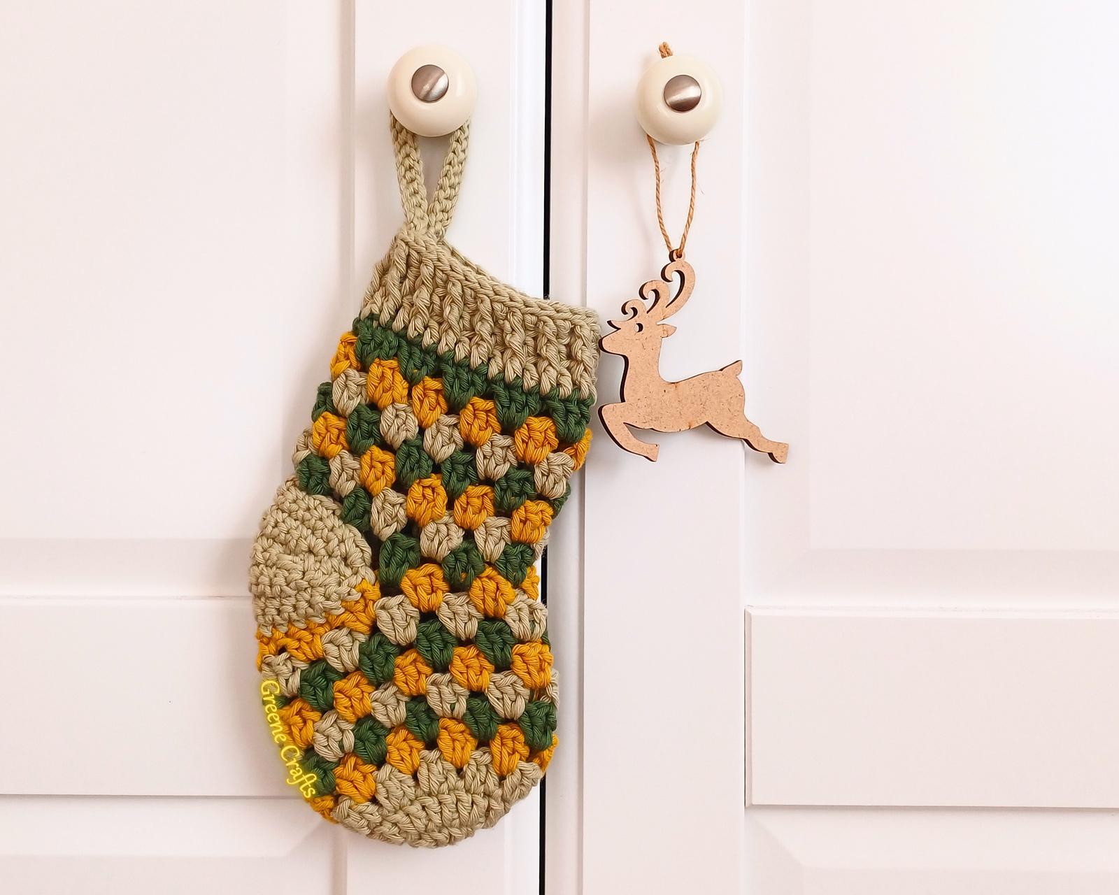 Granny Stitch Christmas Stocking - Crochet Pattern for Advanced Beginners