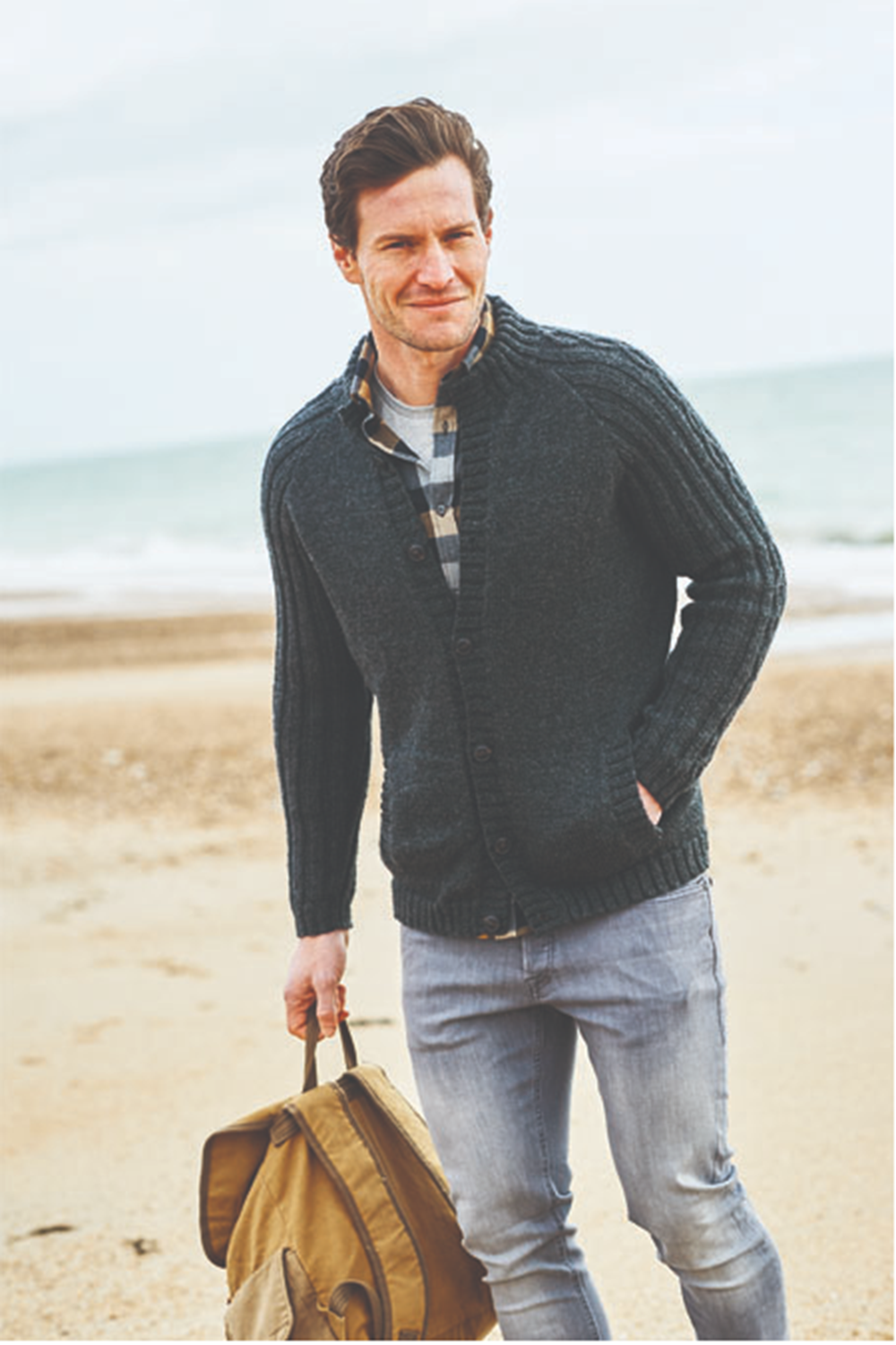 Men`s Cardigan in Stylecraft Highland Heathers DK - 9866 - Leaflet