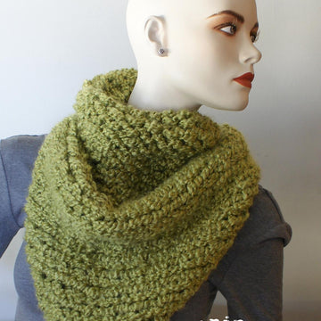 Chunky Knit Hood (hat027)