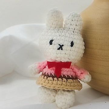 Mini Miffy Bunny Keychain Pattern| Amigurumi Bunny| Beginner Friendly| Cute Keychain Toy PDF