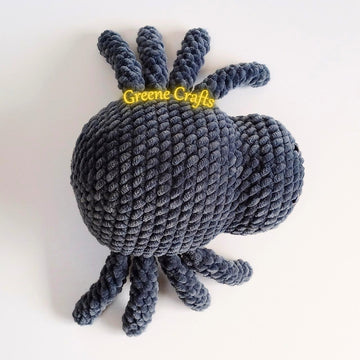 No Sew Spider Crochet Pattern for Beginners - Plush Toy for Halloween