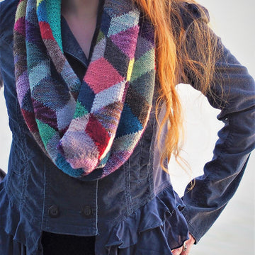 Tumbling Blocks Cowl (TBC)