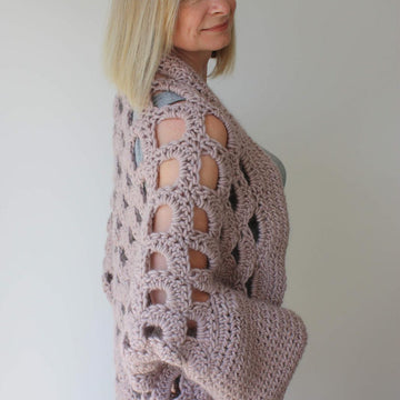 Chasing Rainbows Kimono