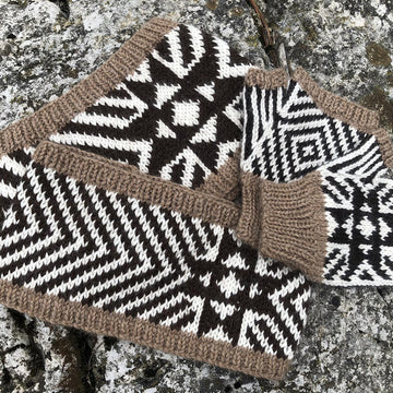 Daring Open Crown Hat