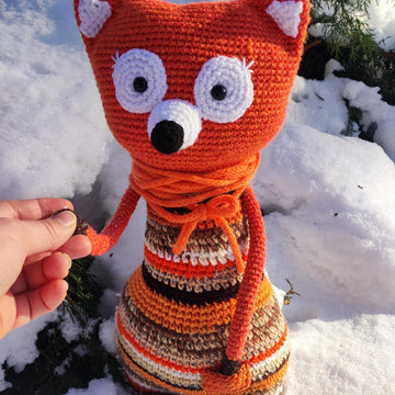 Scrap yarn fox
