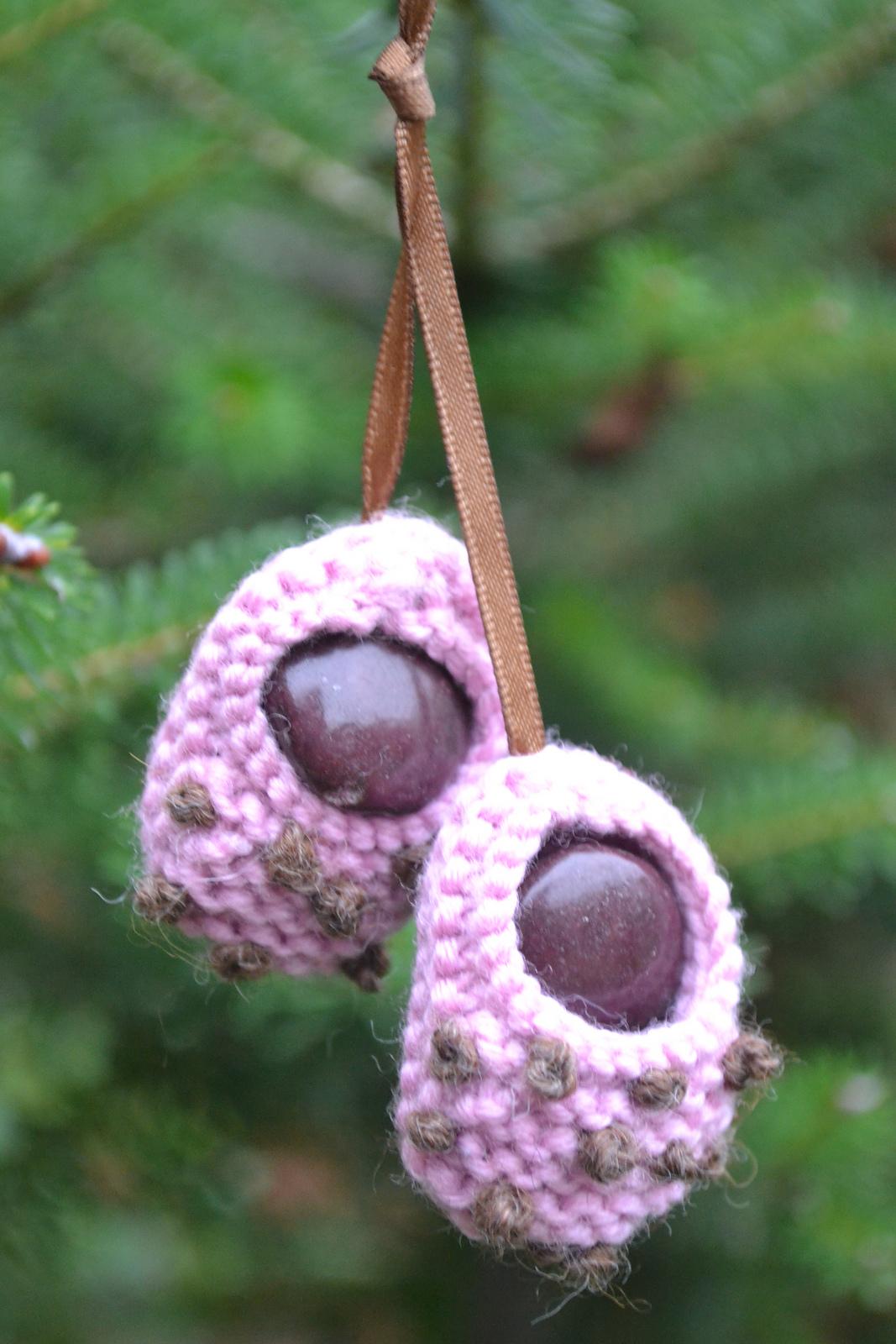 Tiny Elf Clog Decoration