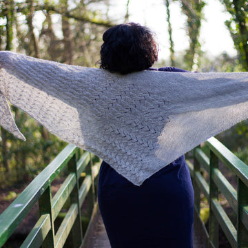 Essie shawl