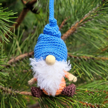 Traveling Gnome Backpack / Keychain Charm