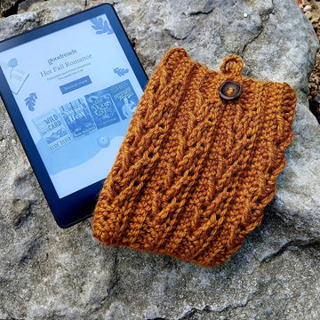 River Arrow Kindle Paperwhite Sleeve