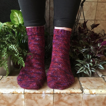 Trillium Socks