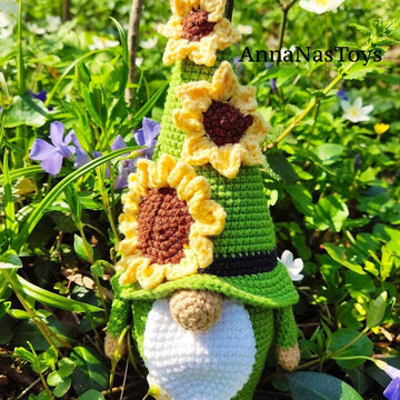 Sunflower gnome