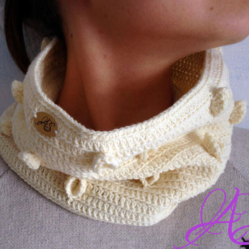 Delicate Half Moon Cowl Crochet Pattern
