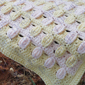 Pebbled Archway Reversible Throw