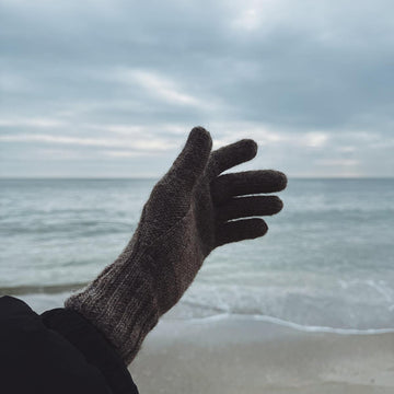 Island Gloves