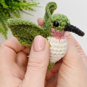 Hummingbird Crochet Pattern, Easy Crochet Amigurumi Bird Pattern, Crochet Keychain Pattern