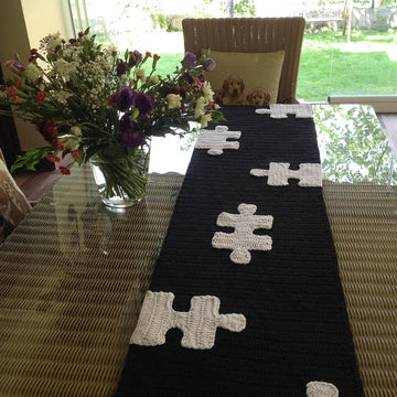 Table Runner N 140