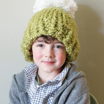 Chunky Knit Pom-Pom Hat and Cowl Set (Hat026)