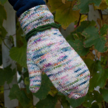 Enchained Mitts