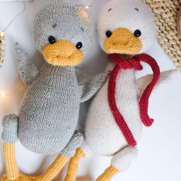 Knitting Pattern: Goose toy
