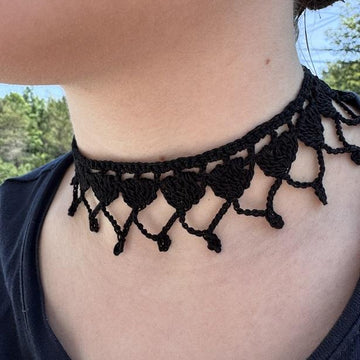Heart Lace Choker
