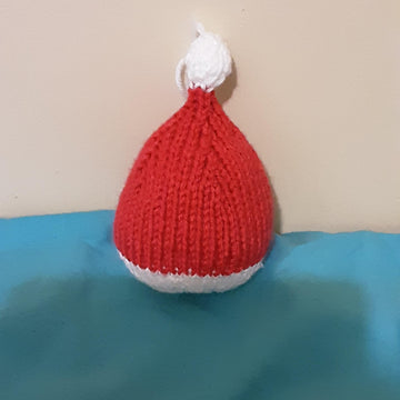 Cutie Christmas Baubles Knitting Pattern.