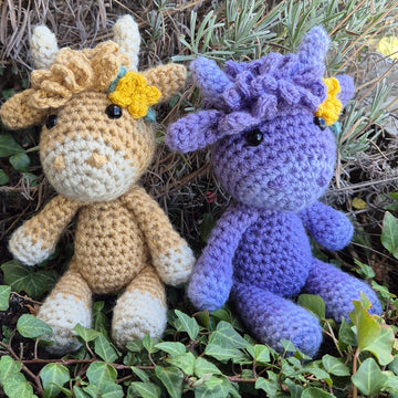Highland Cow Scotland crochet amigurumi plush doll