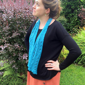 Bís Scarf