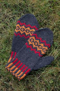 Betweenity Mittens